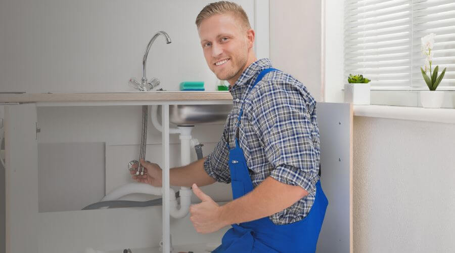 Expert burst pipe repair services in Kempner, TX
